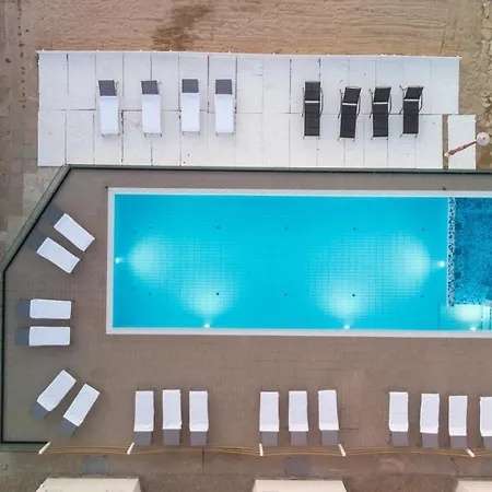 Hotel Jijo's Mamaia