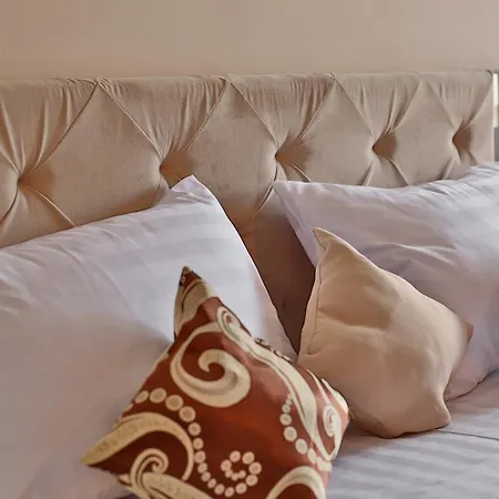 Hotel Jijo's Mamaia